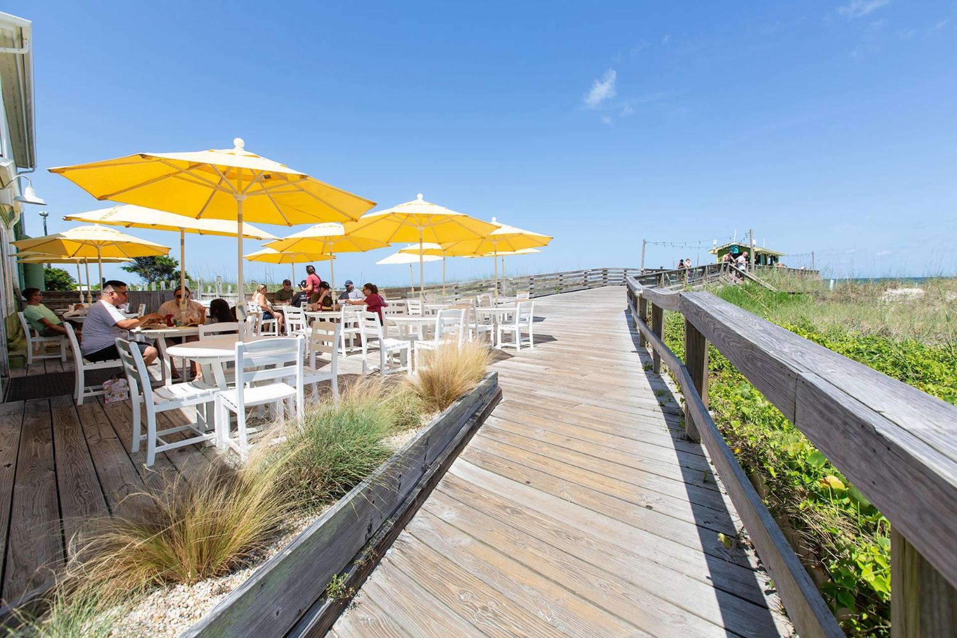 Golden Sands Oceanfront Hotel Carolina Beach Eksteriør bilde
